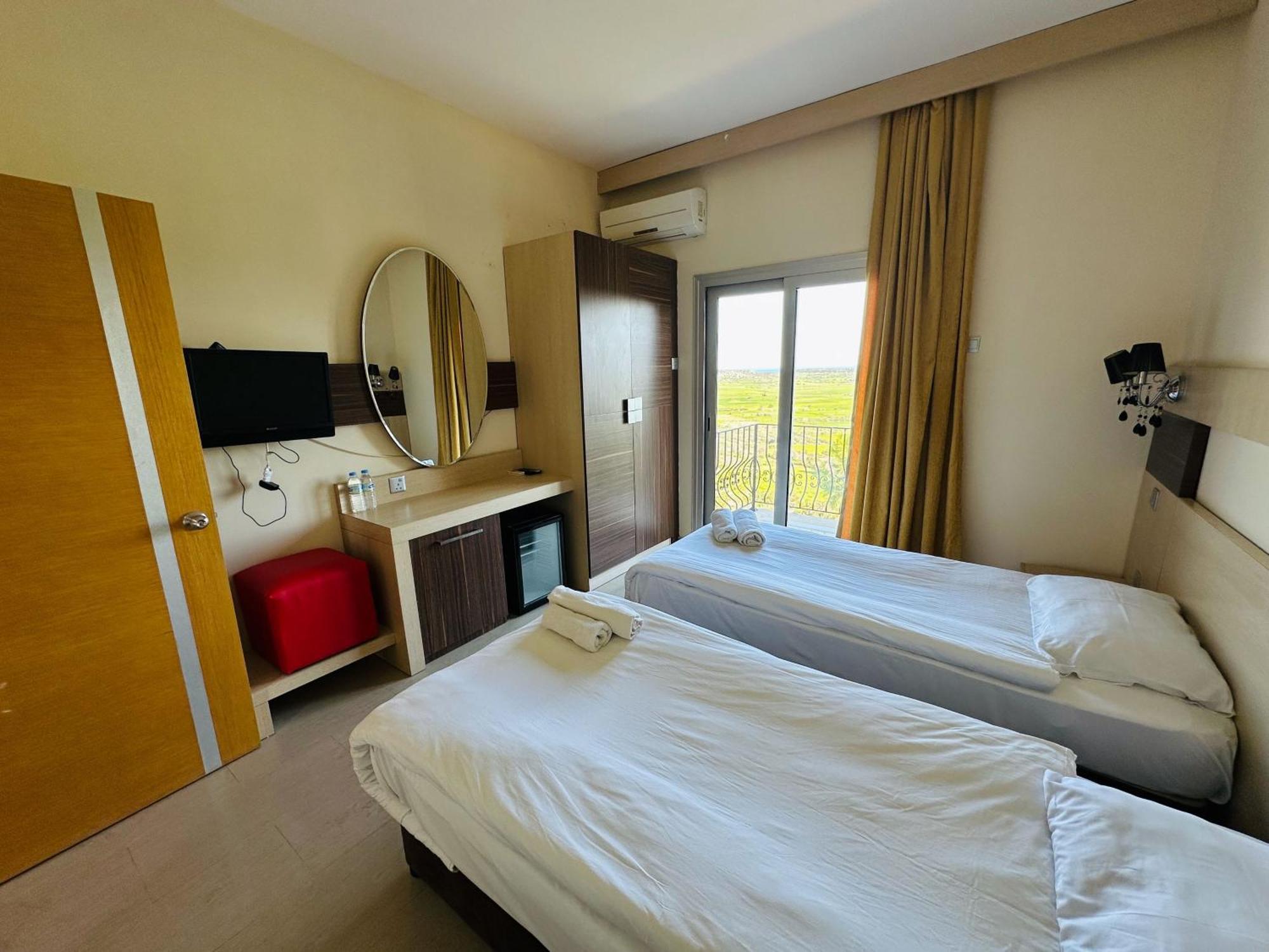 Celebi Garden Hotel - Cittaslow Retreat Famagusta  Eksteriør billede