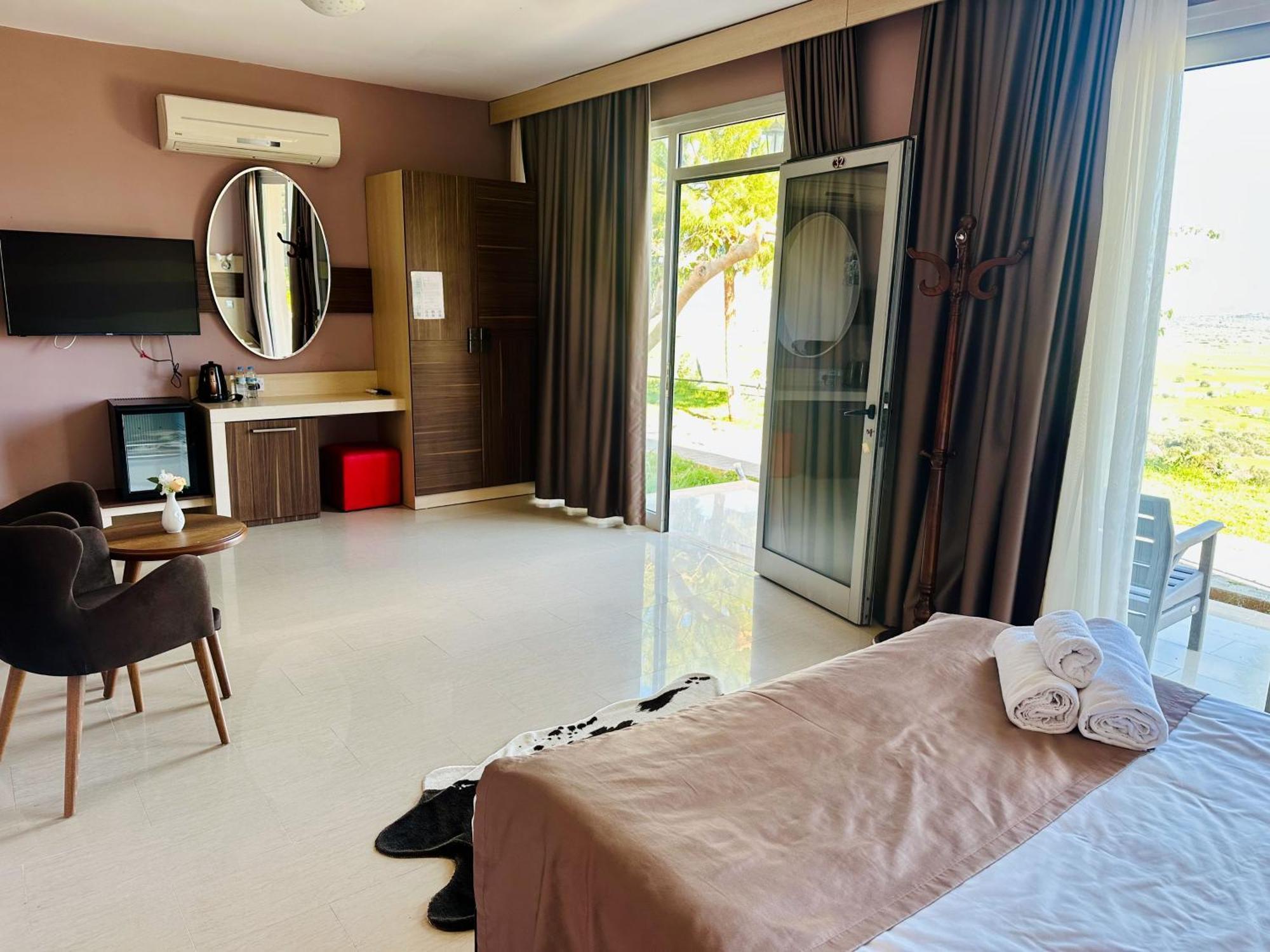 Celebi Garden Hotel - Cittaslow Retreat Famagusta  Eksteriør billede